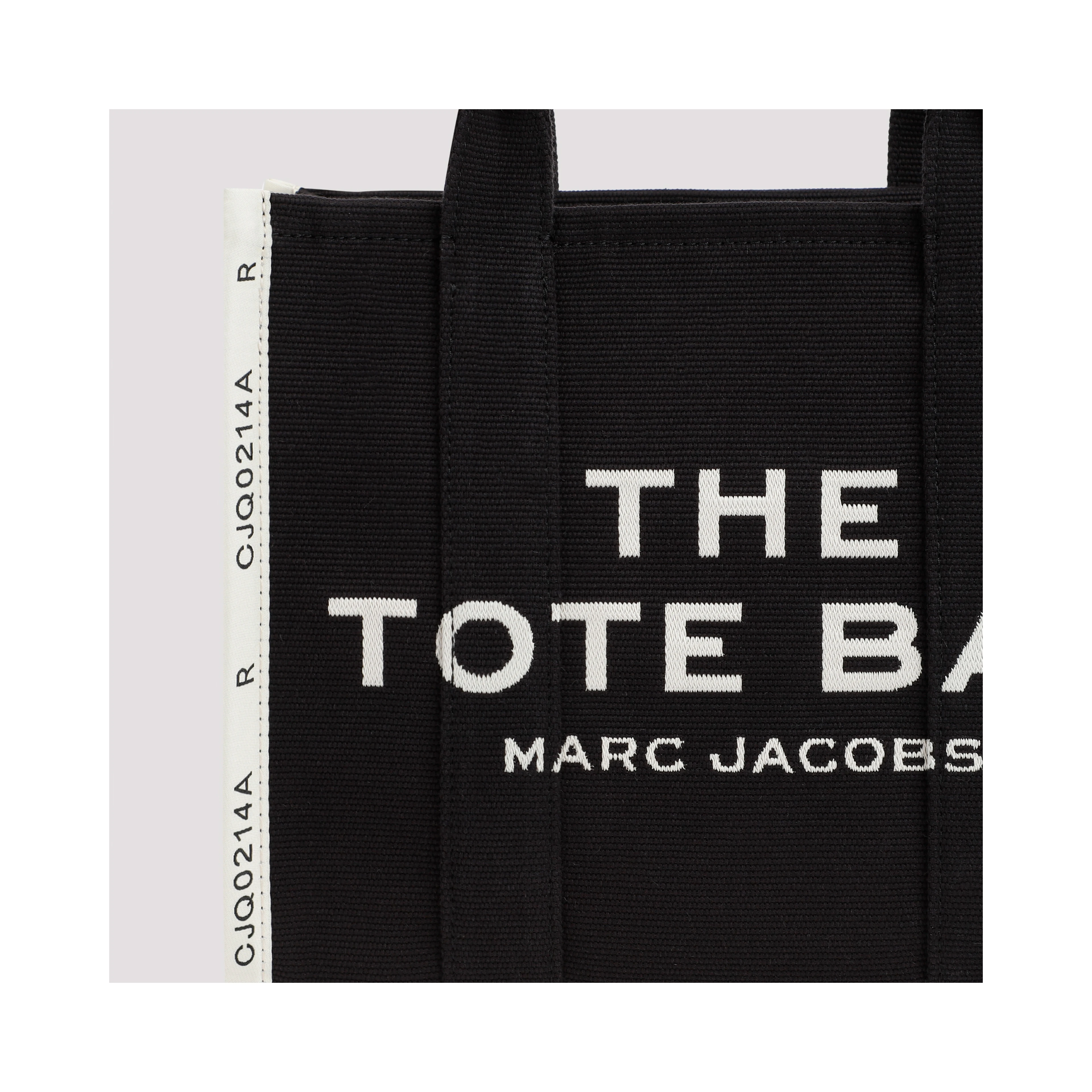 THE MEDIUM TOTE