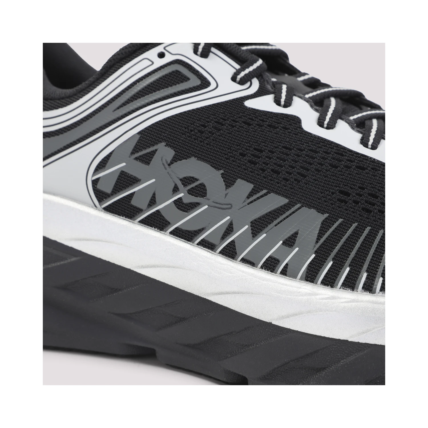 Hoka Bondi 7 Sneakers