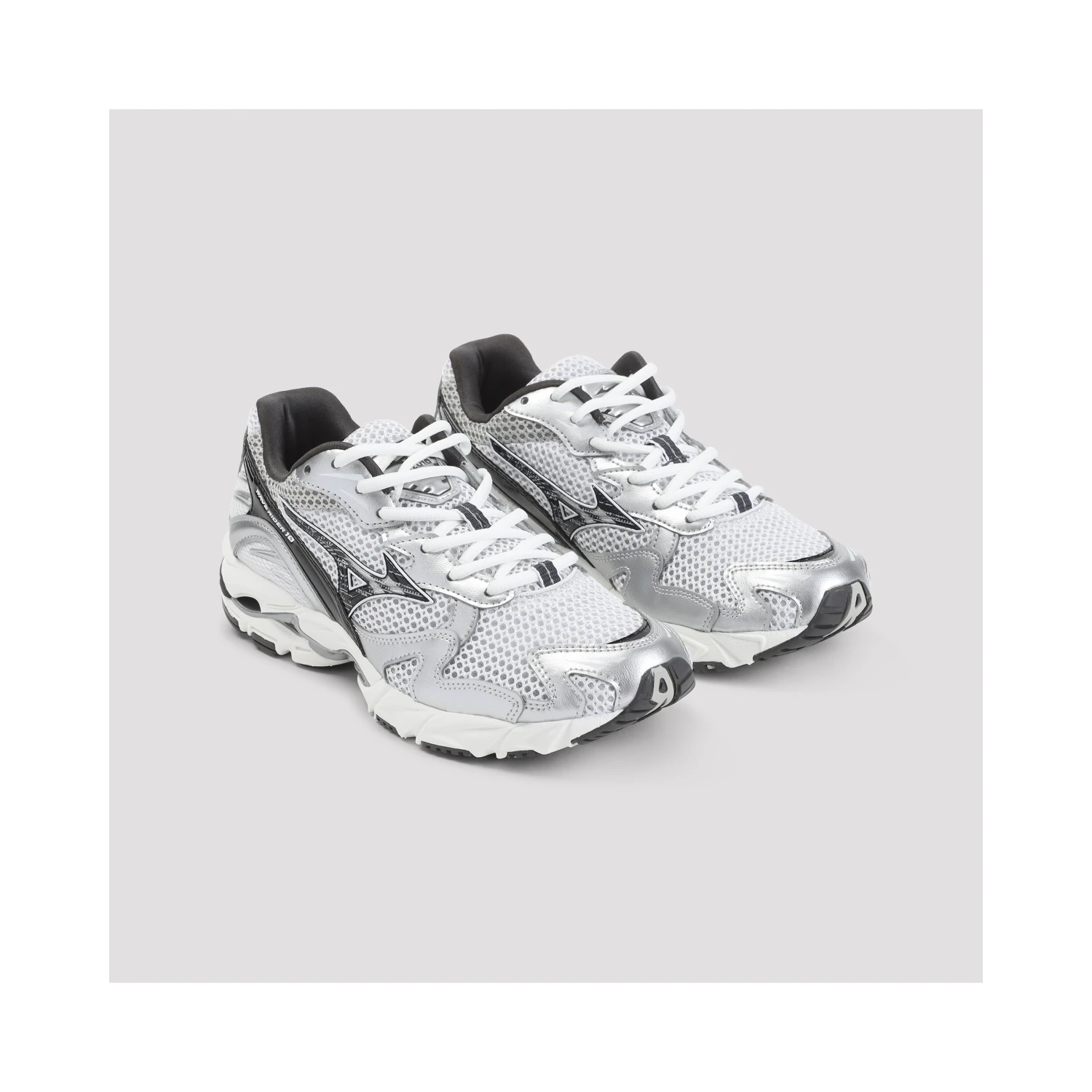 Mizuno Wave Rider 10 Sneakers