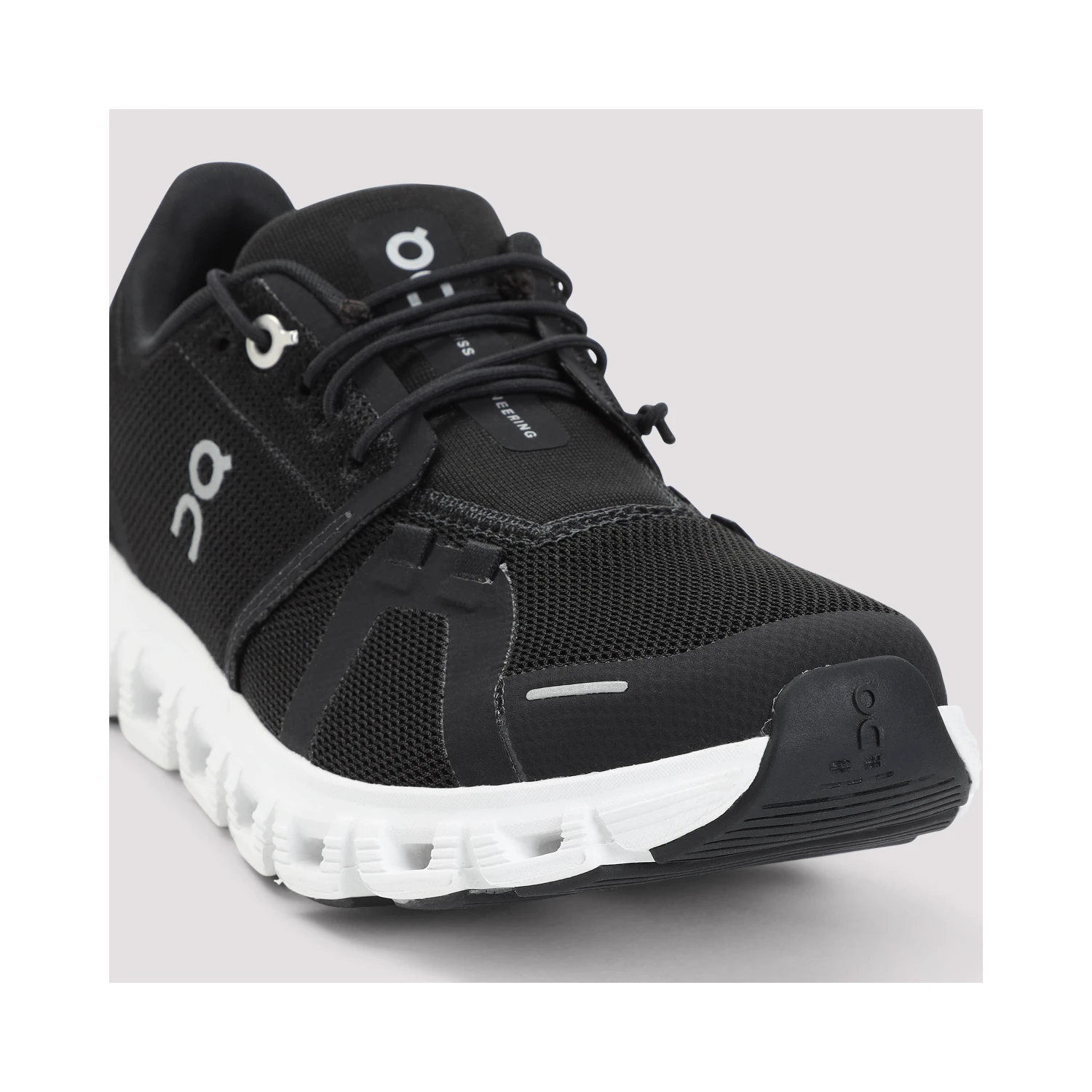 ON Cloud 6 Sneakers