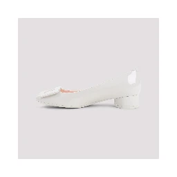 Roger Vivier Roundy Lacquered 25 Decollete