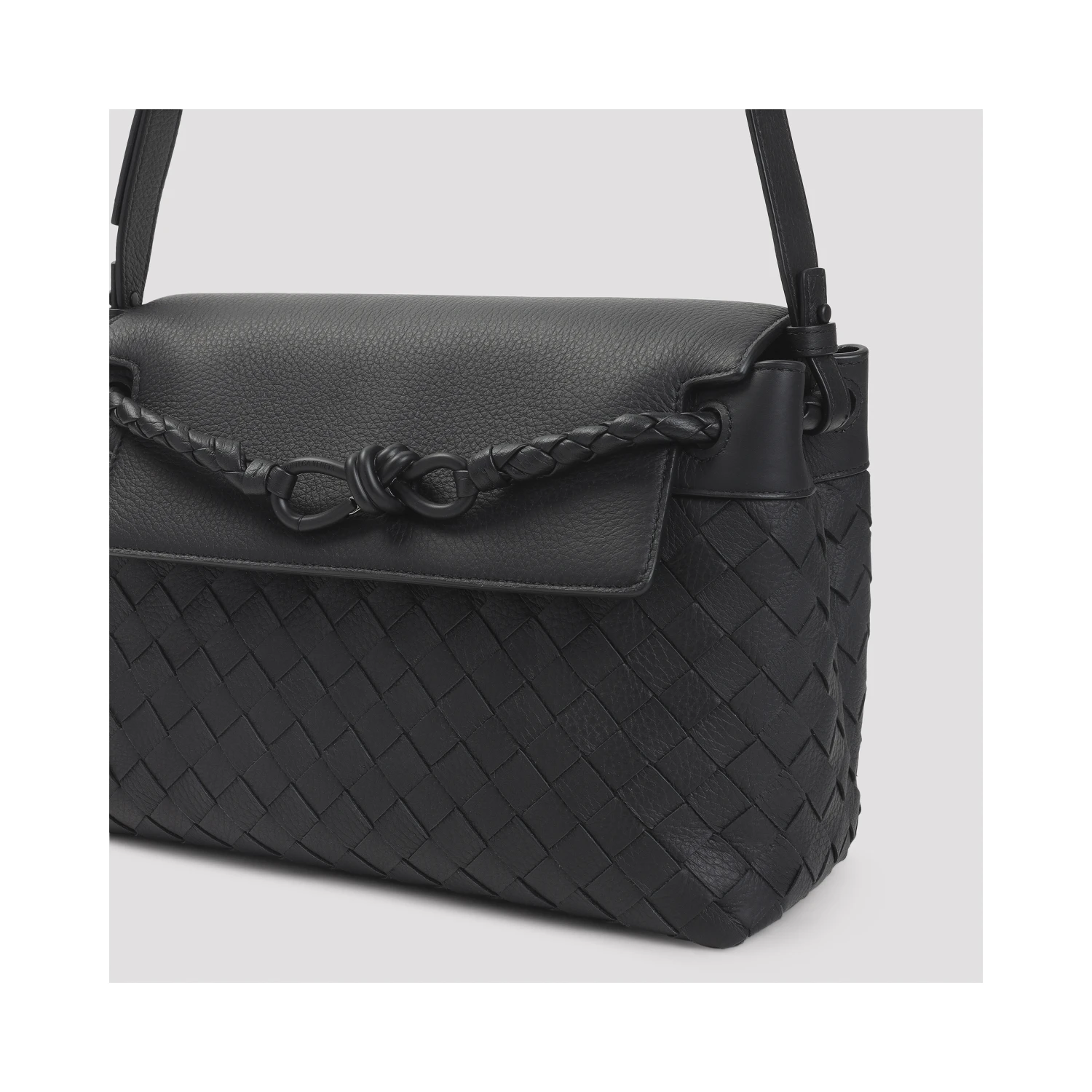 Bottega Veneta Small Andiamo Messenger Gummy