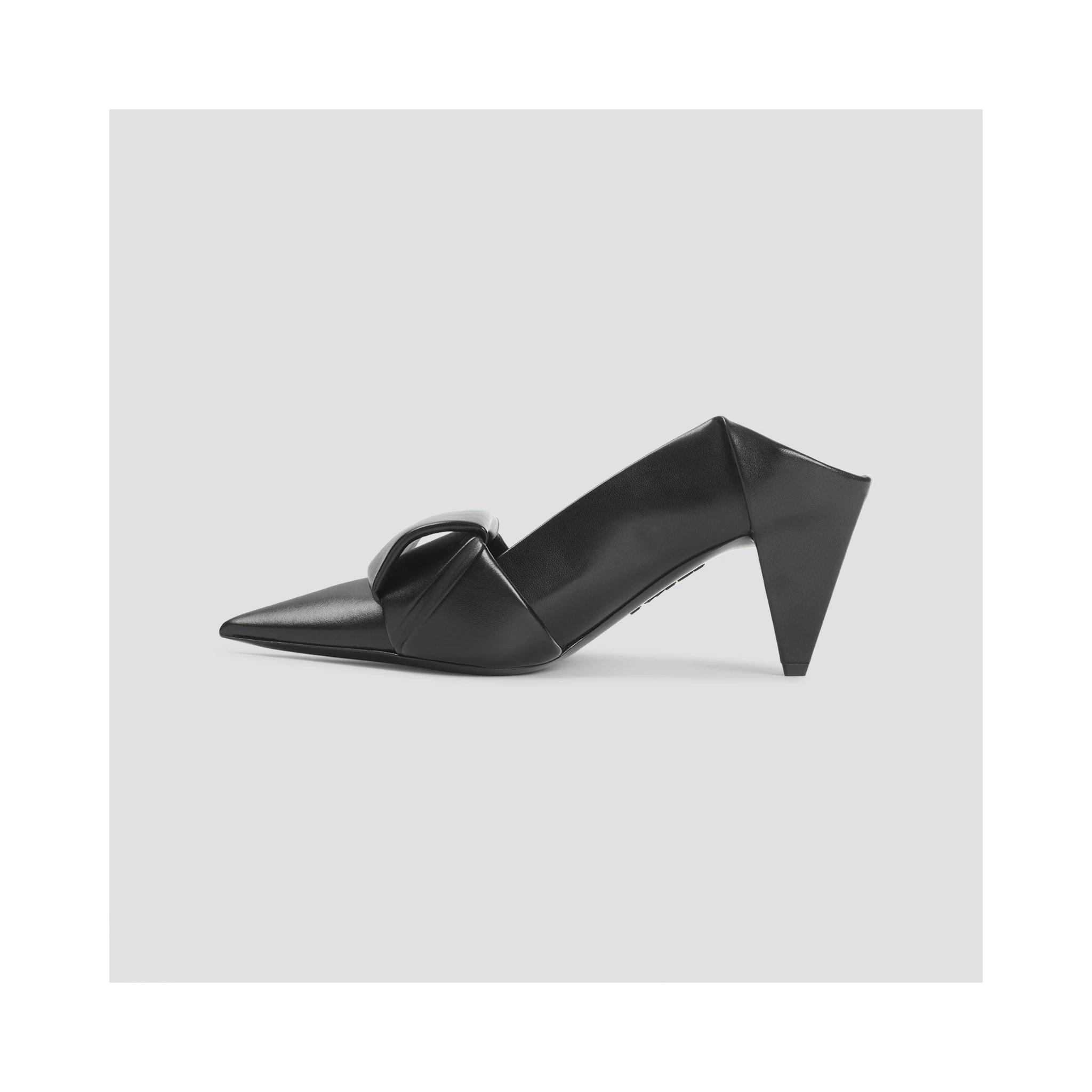 Loewe Origami Flap Back Pumps