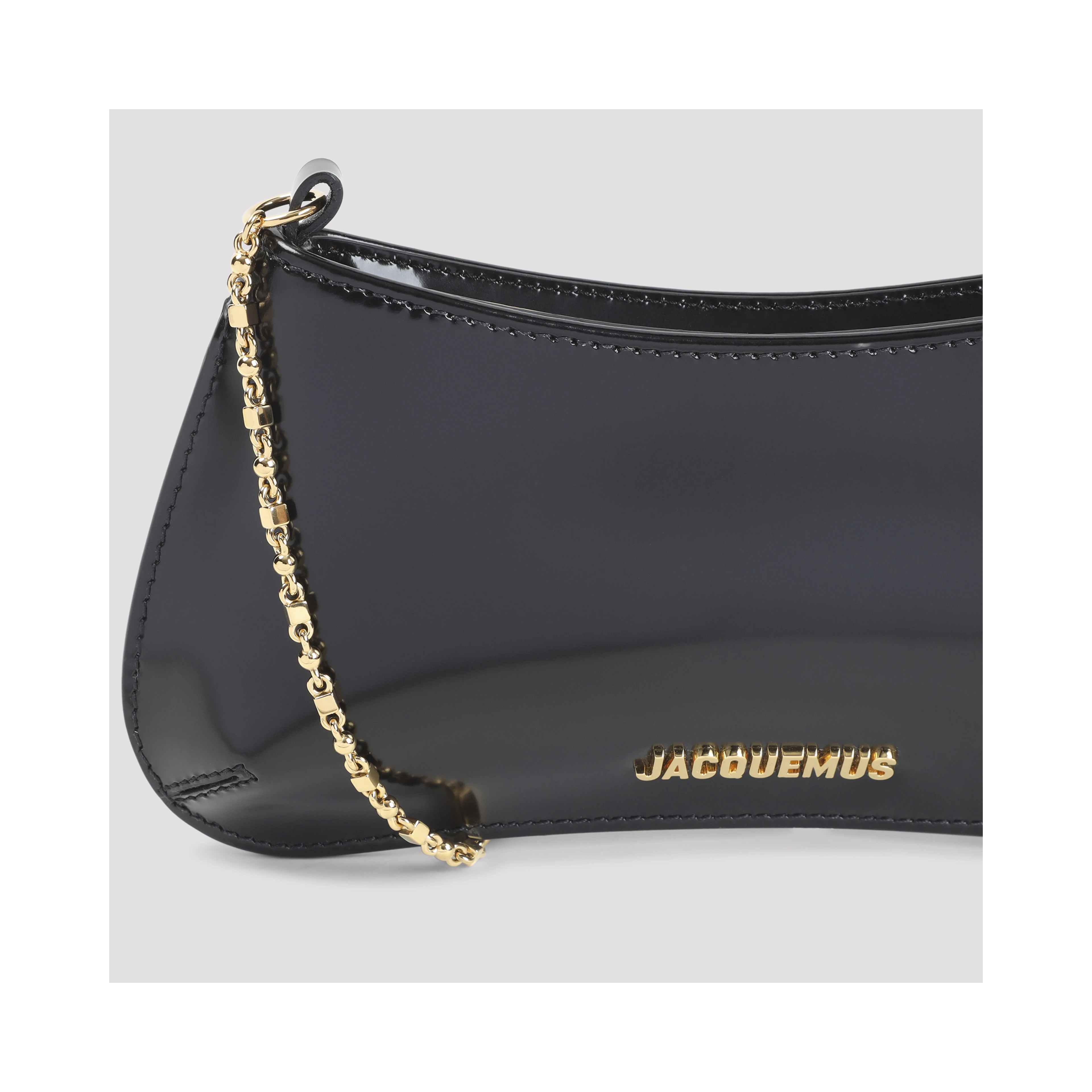 Jacquemus Le Petit Bisou Chaine Handbag