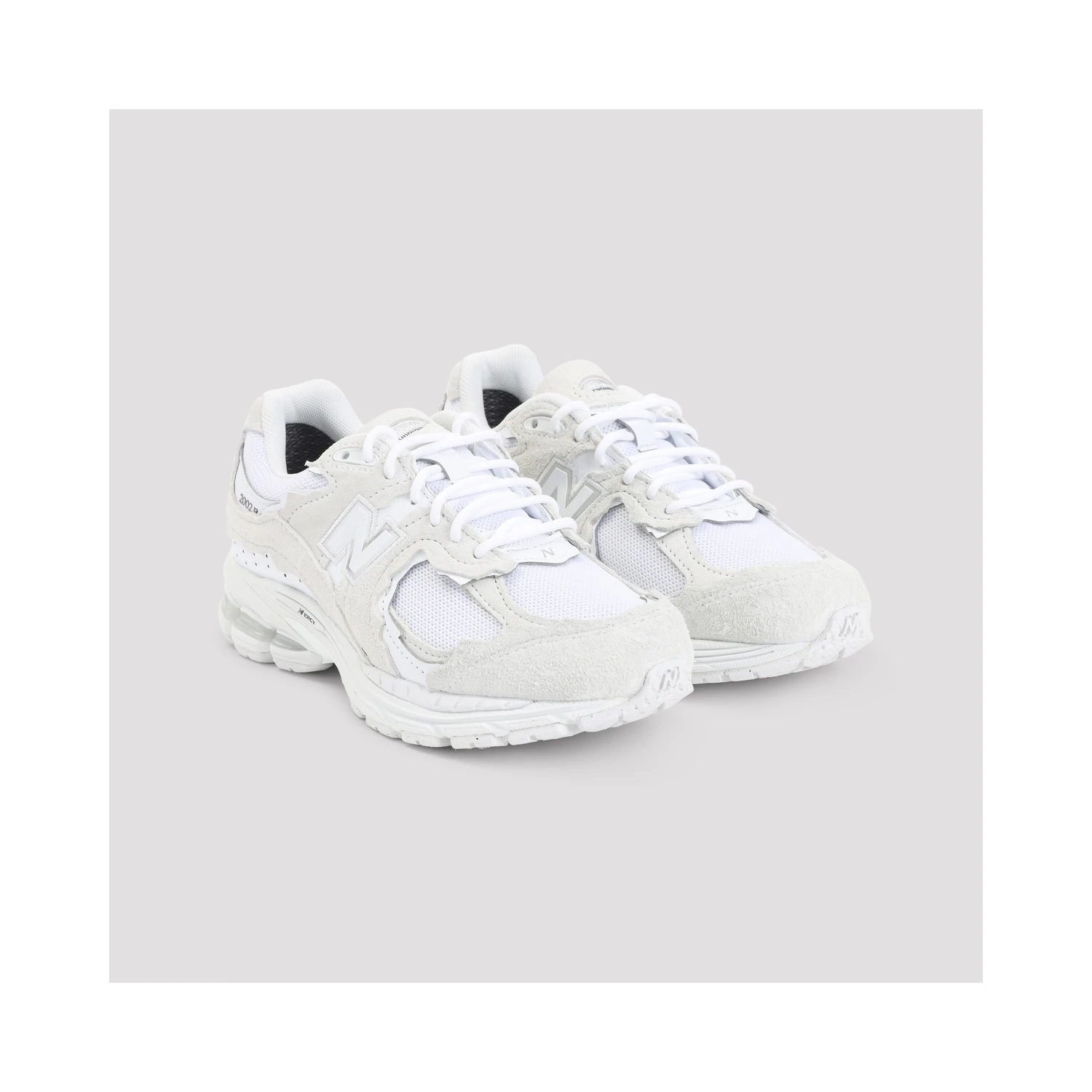 New Balance 2002 Sneakers