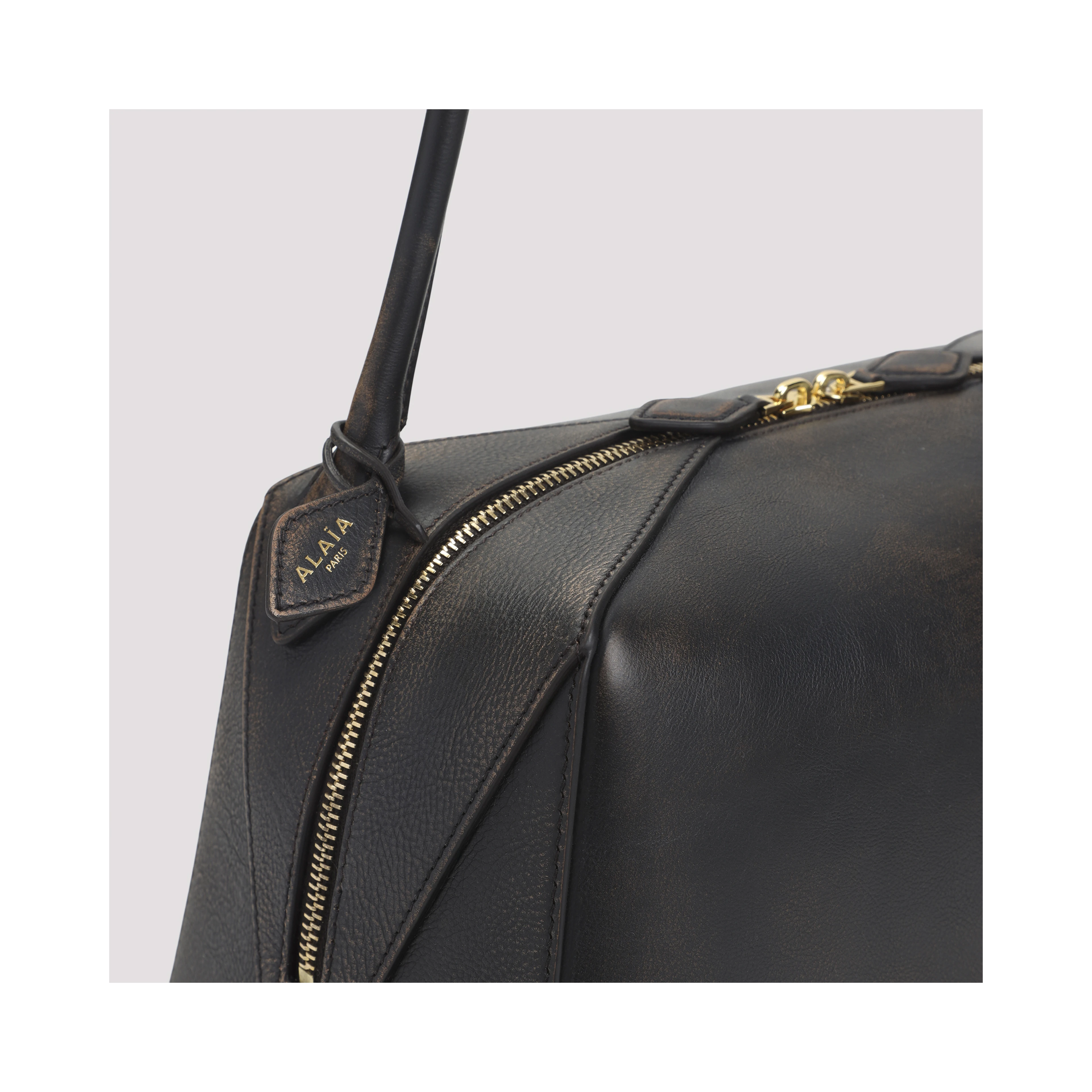 Alaïa Le Bouledogue Shoulder Bag