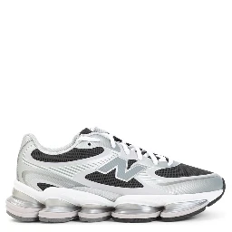 New Balance 2000 Sneakers
