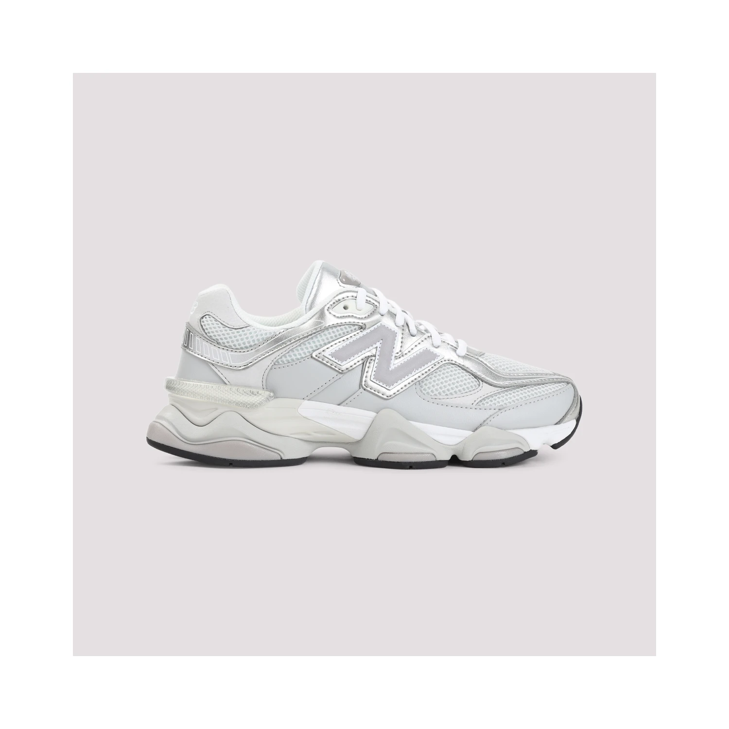New Balance 9060 Sneakers