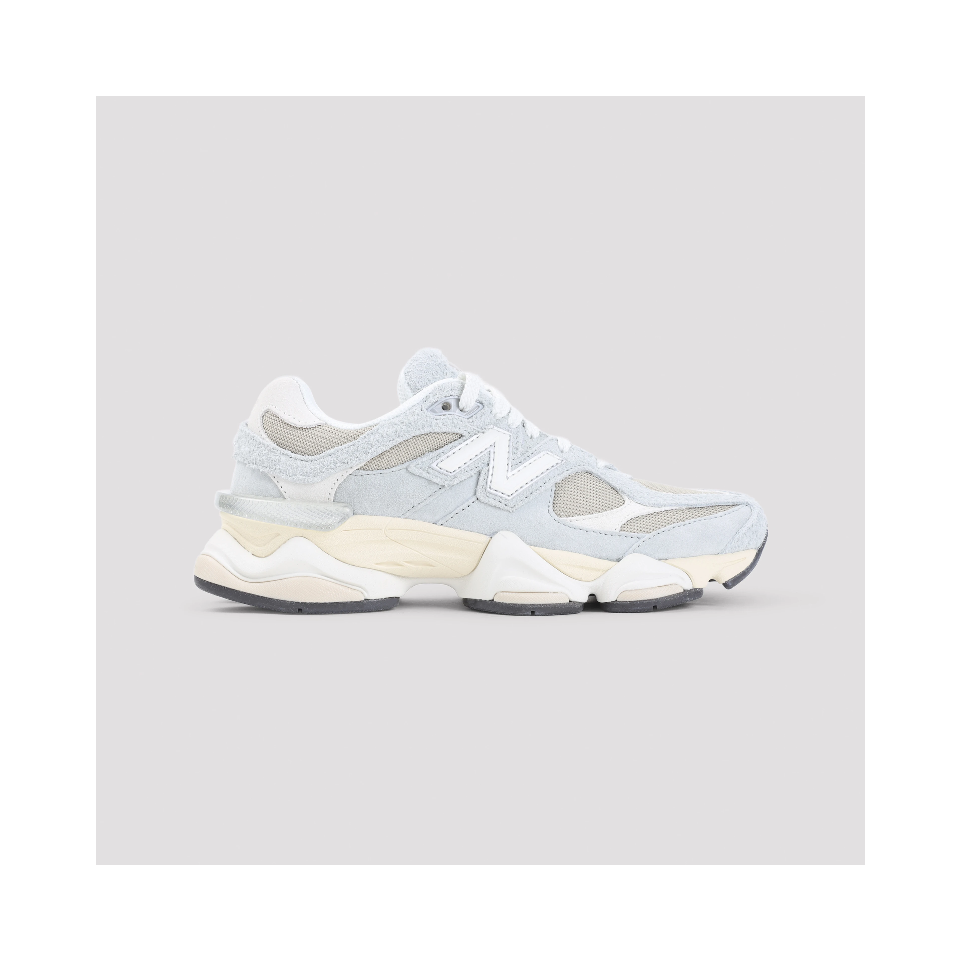 New Balance 9060 Sneakers
