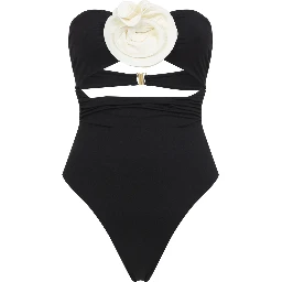La Reveche Hegra One Piece