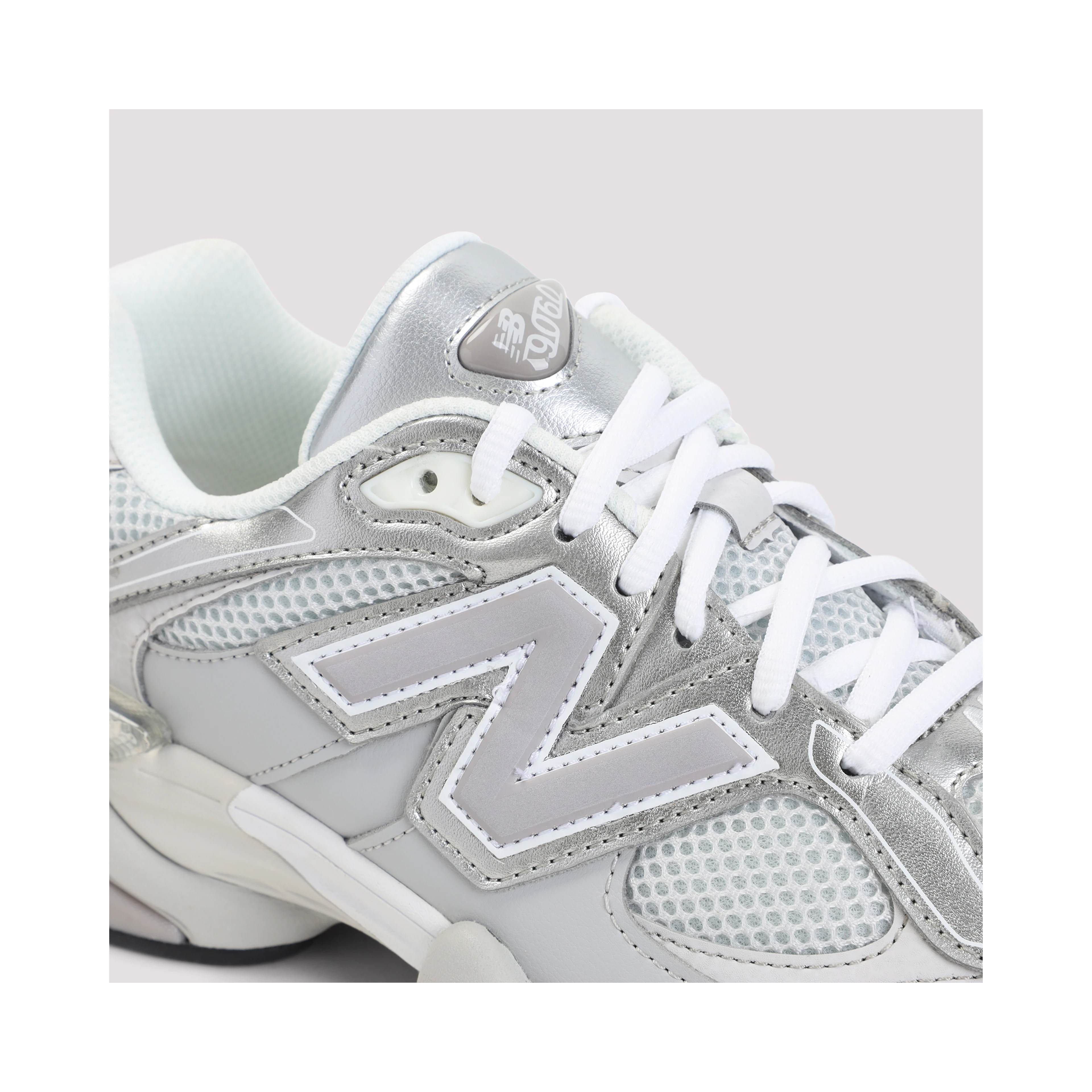 New Balance 9060 Sneakers