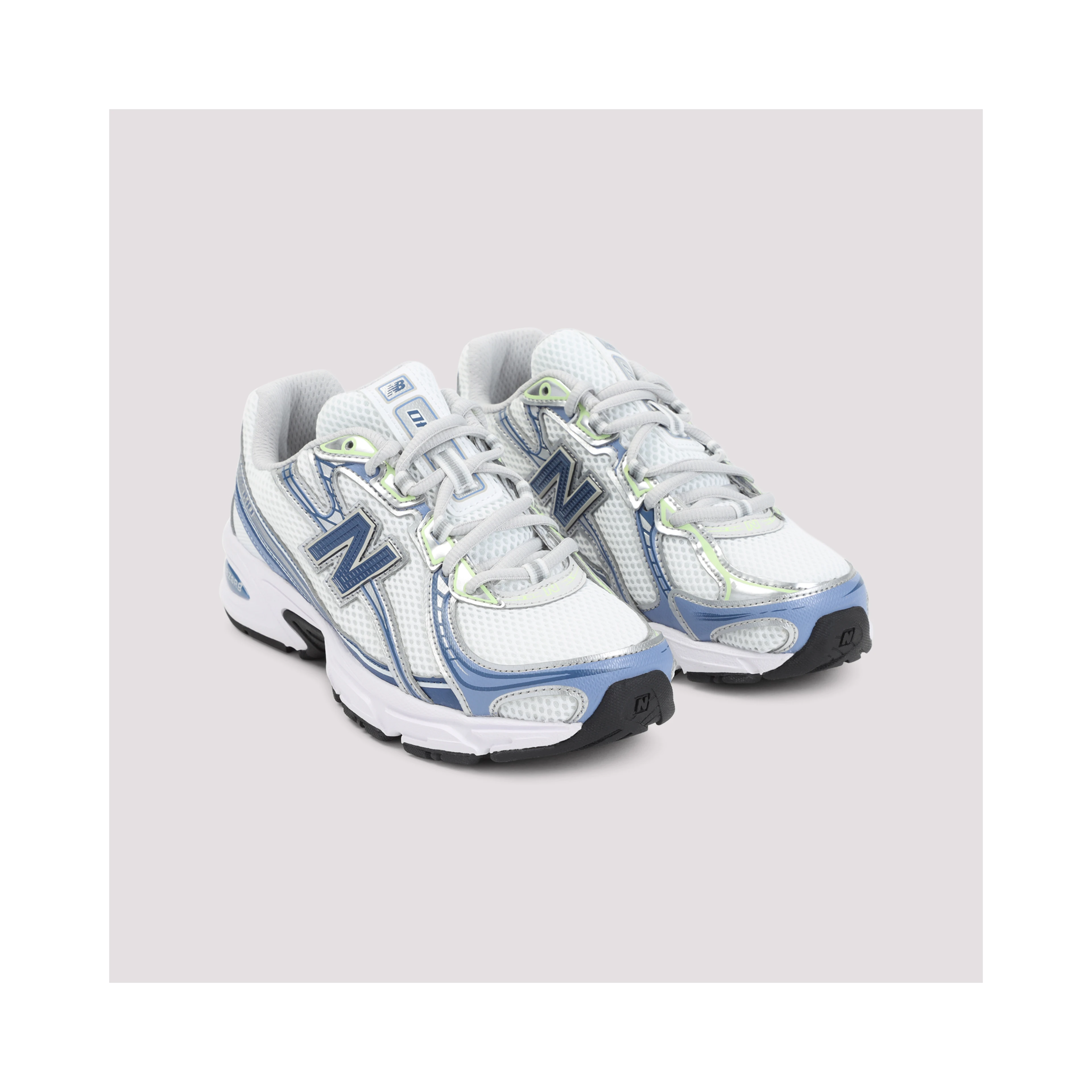 New Balance 740 Sneakers