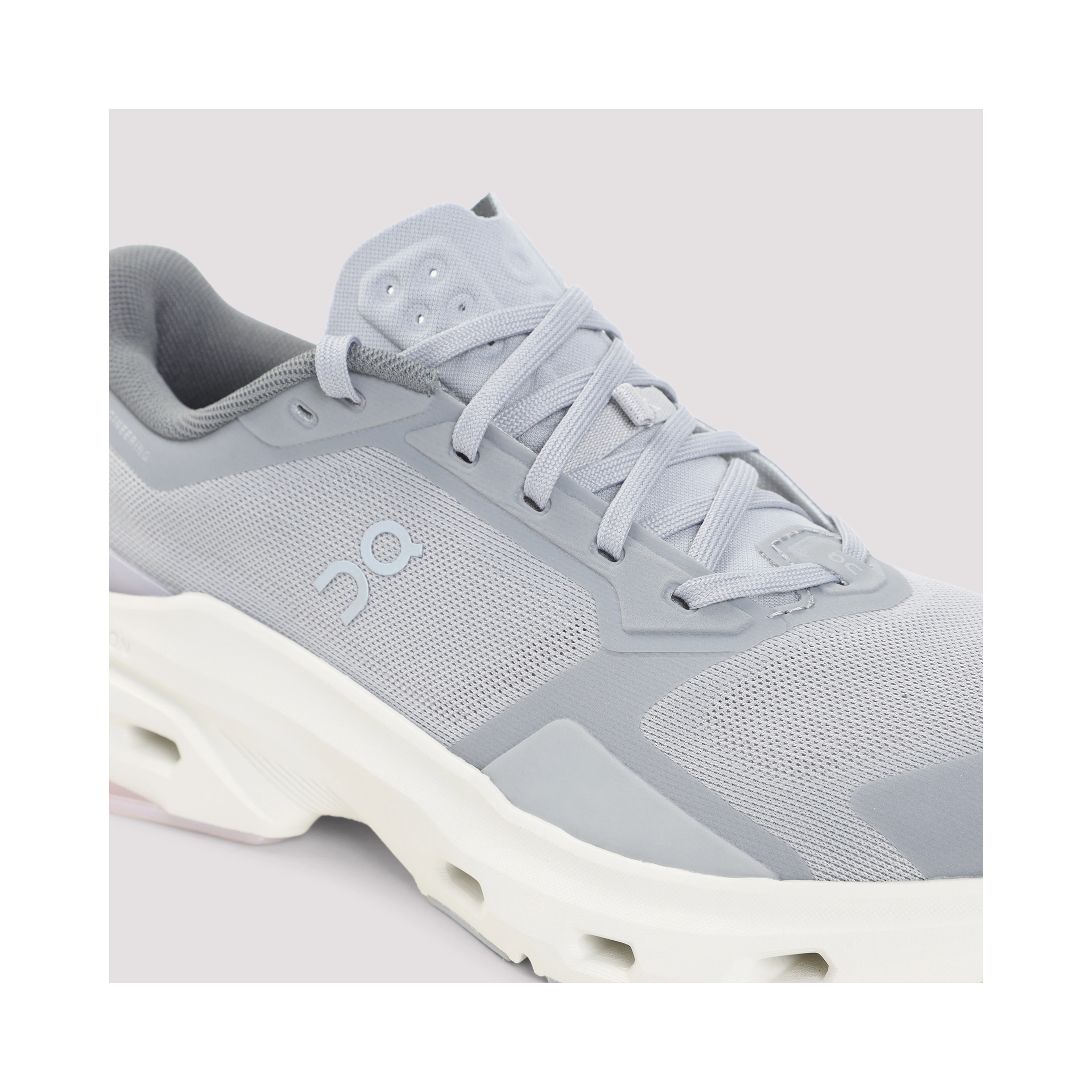 ON Cloudpulse 2 Sneakers