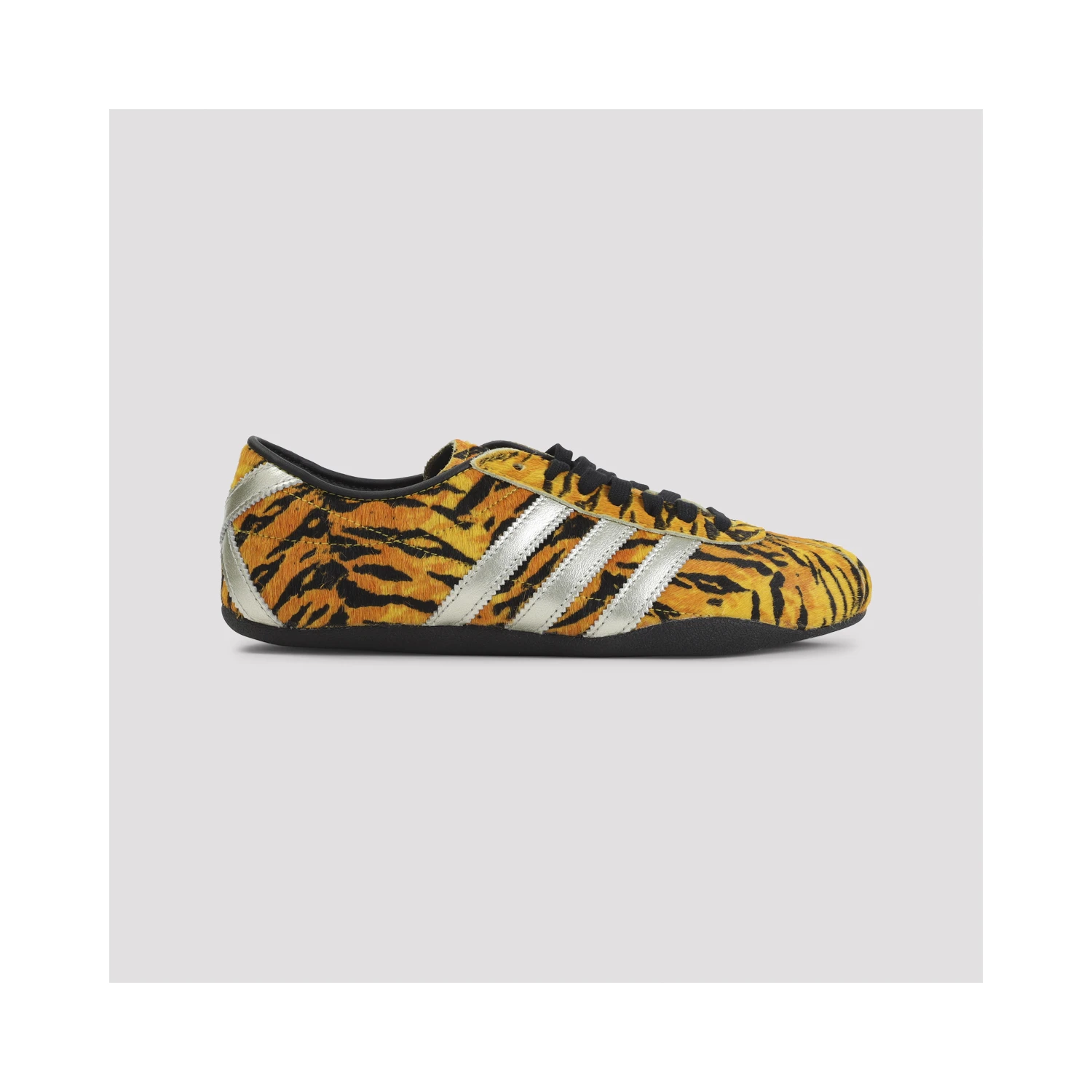 Adidas Tokio Sneakers