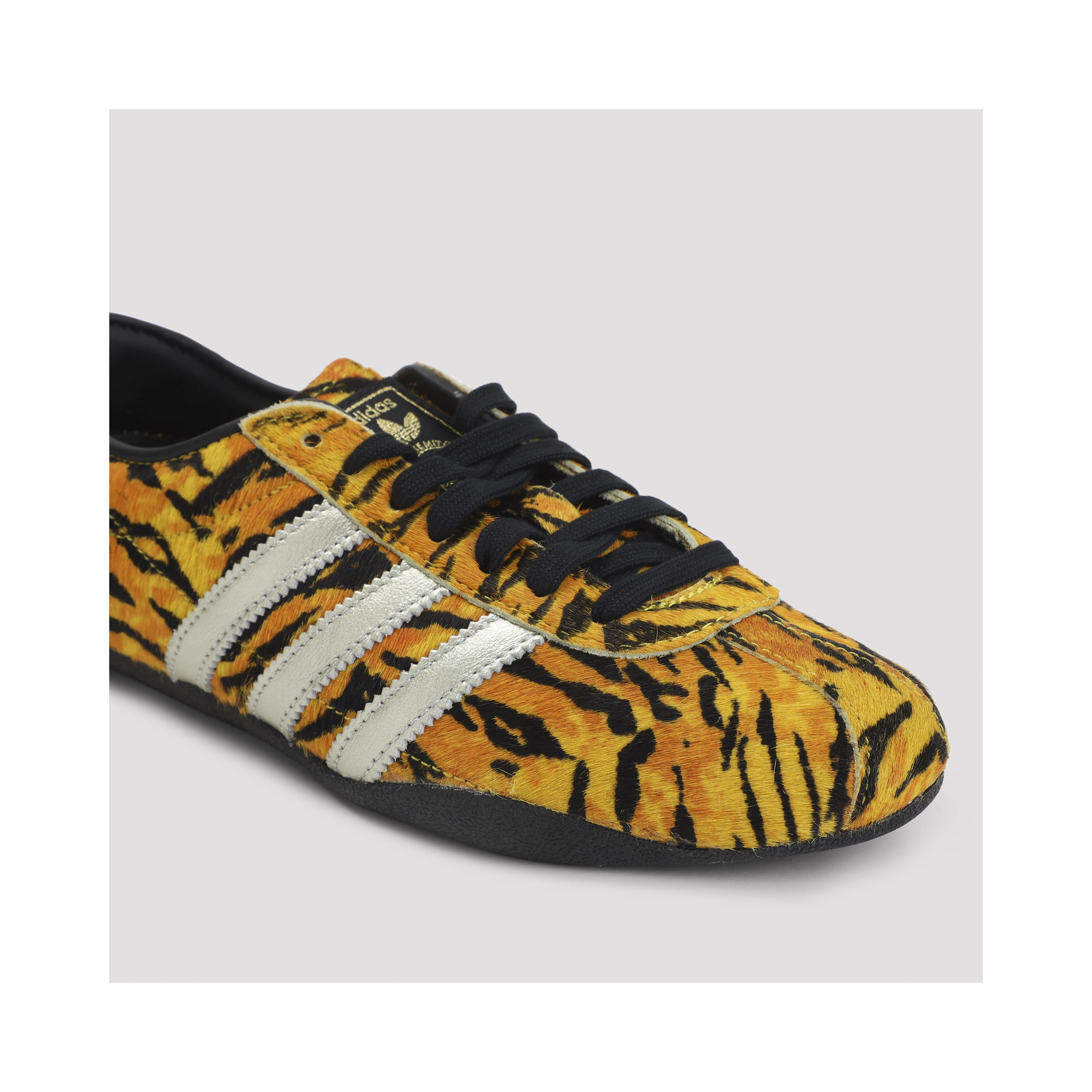 Adidas Tokio Sneakers