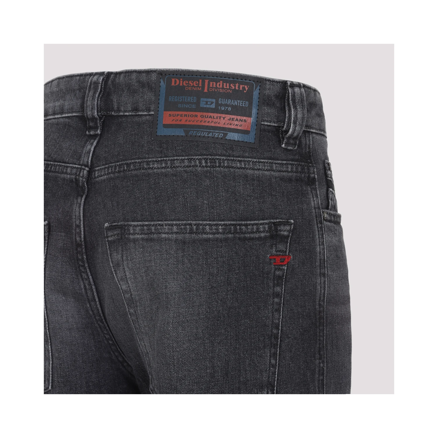 Diesel 1988 D-ark Jeans