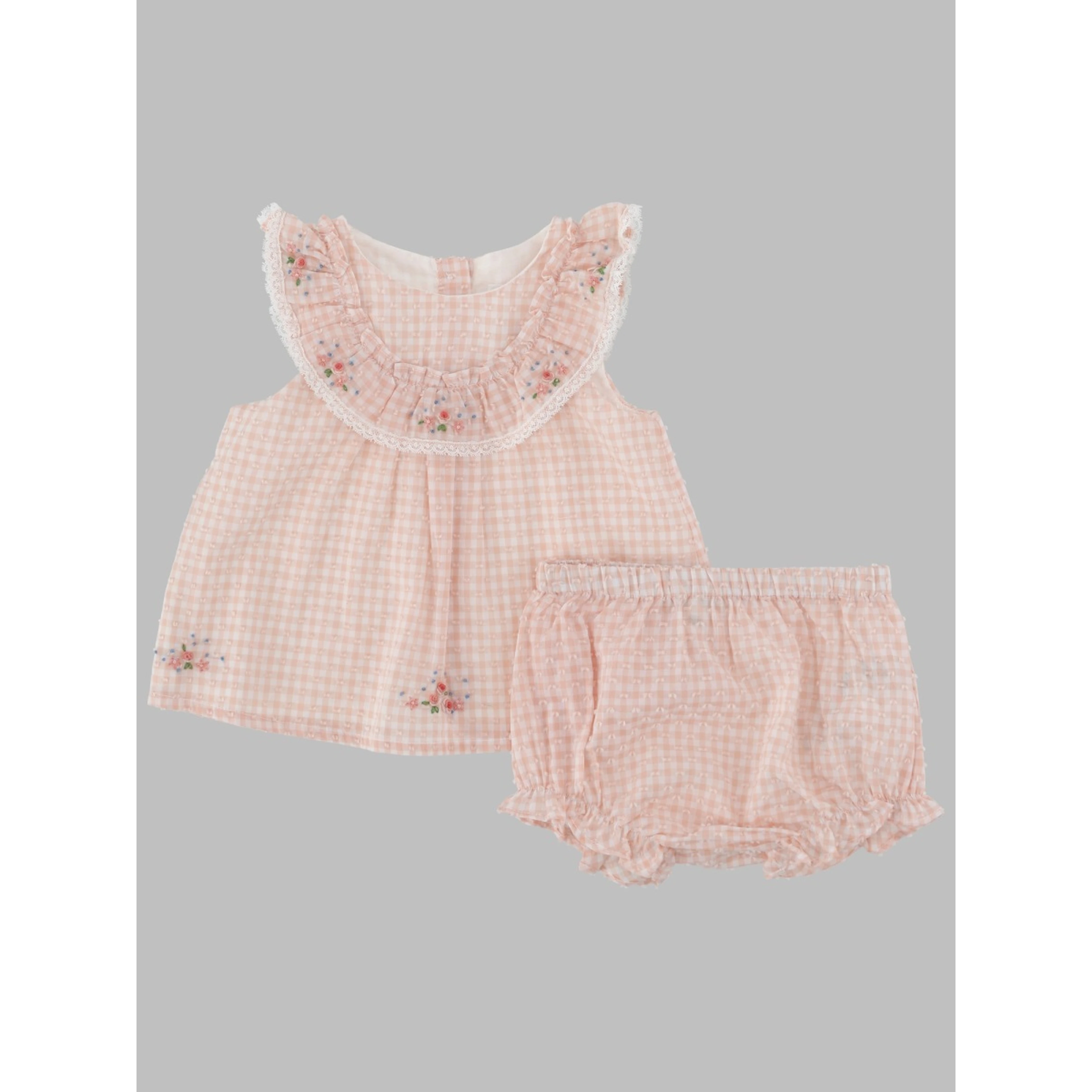 ensemblecourt5 short outfit
