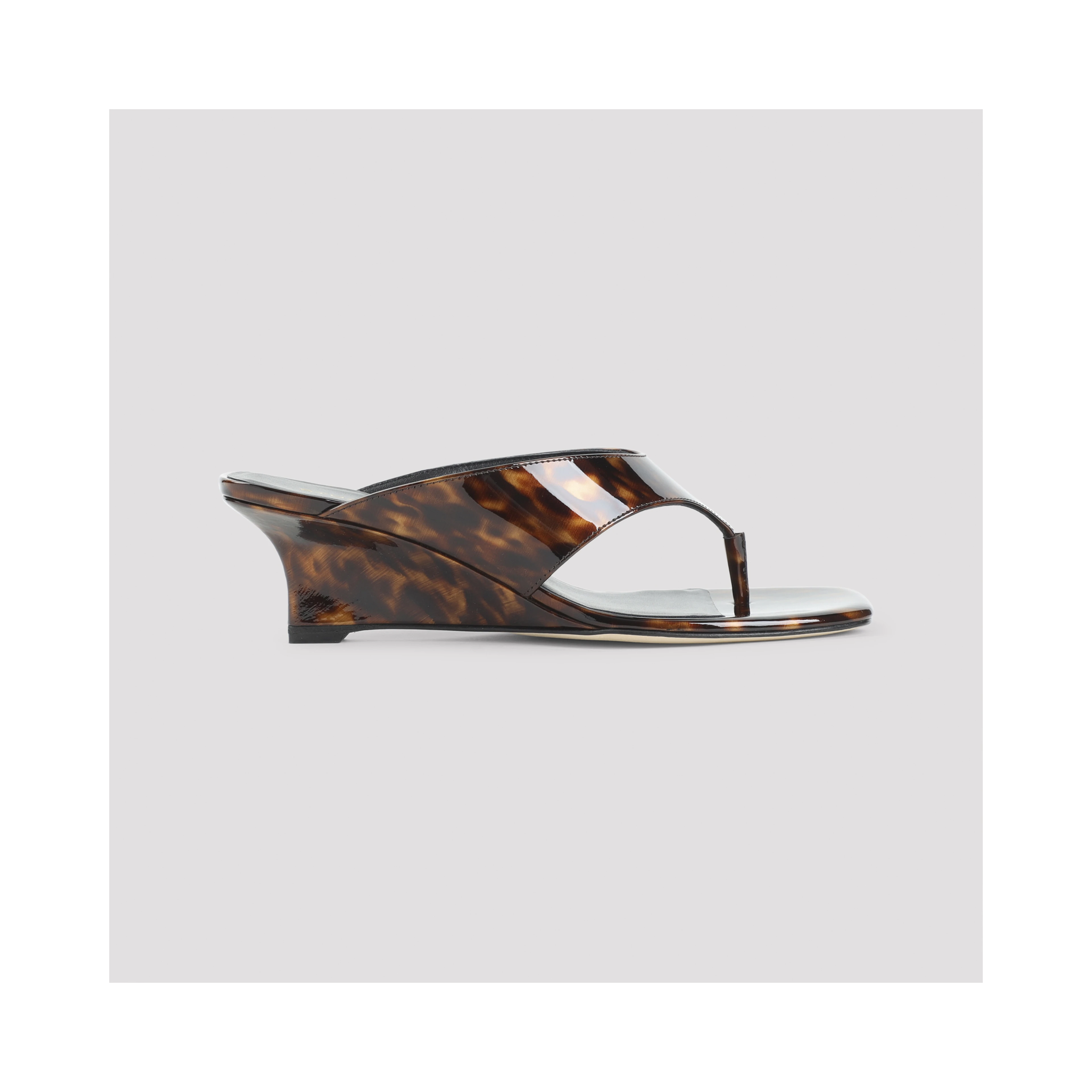 Stuart Weizman Vinnie Wedge Thong 50 Sandals