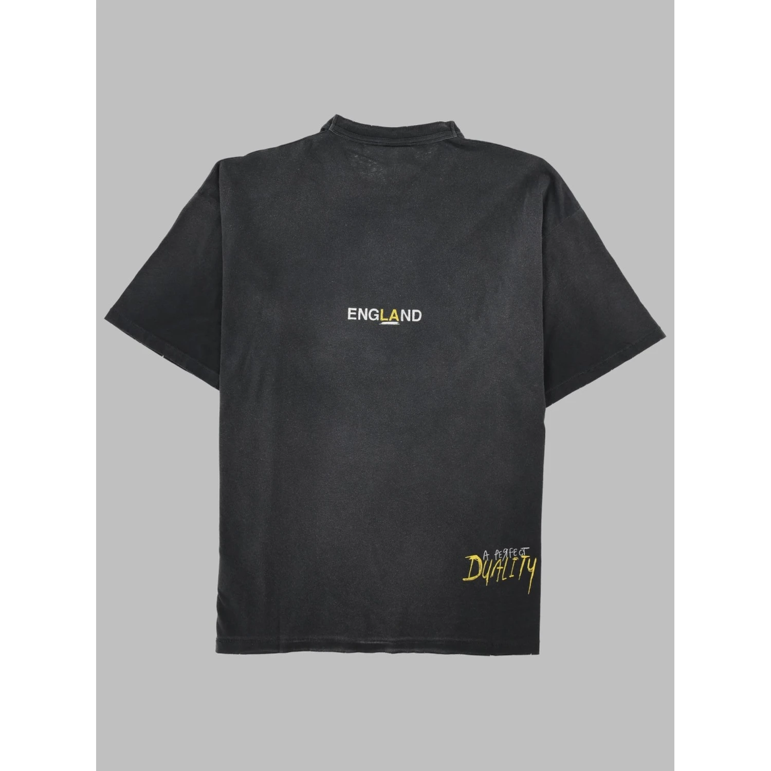 T-SHIRT CON STAMPA