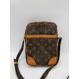 LOUIS VUITTON DANUBE Monogram Handbag