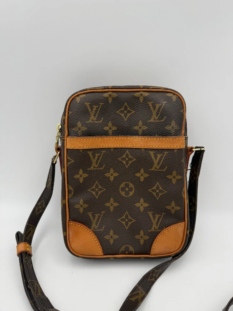 LOUIS VUITTON DANUBE Monogram Handbag