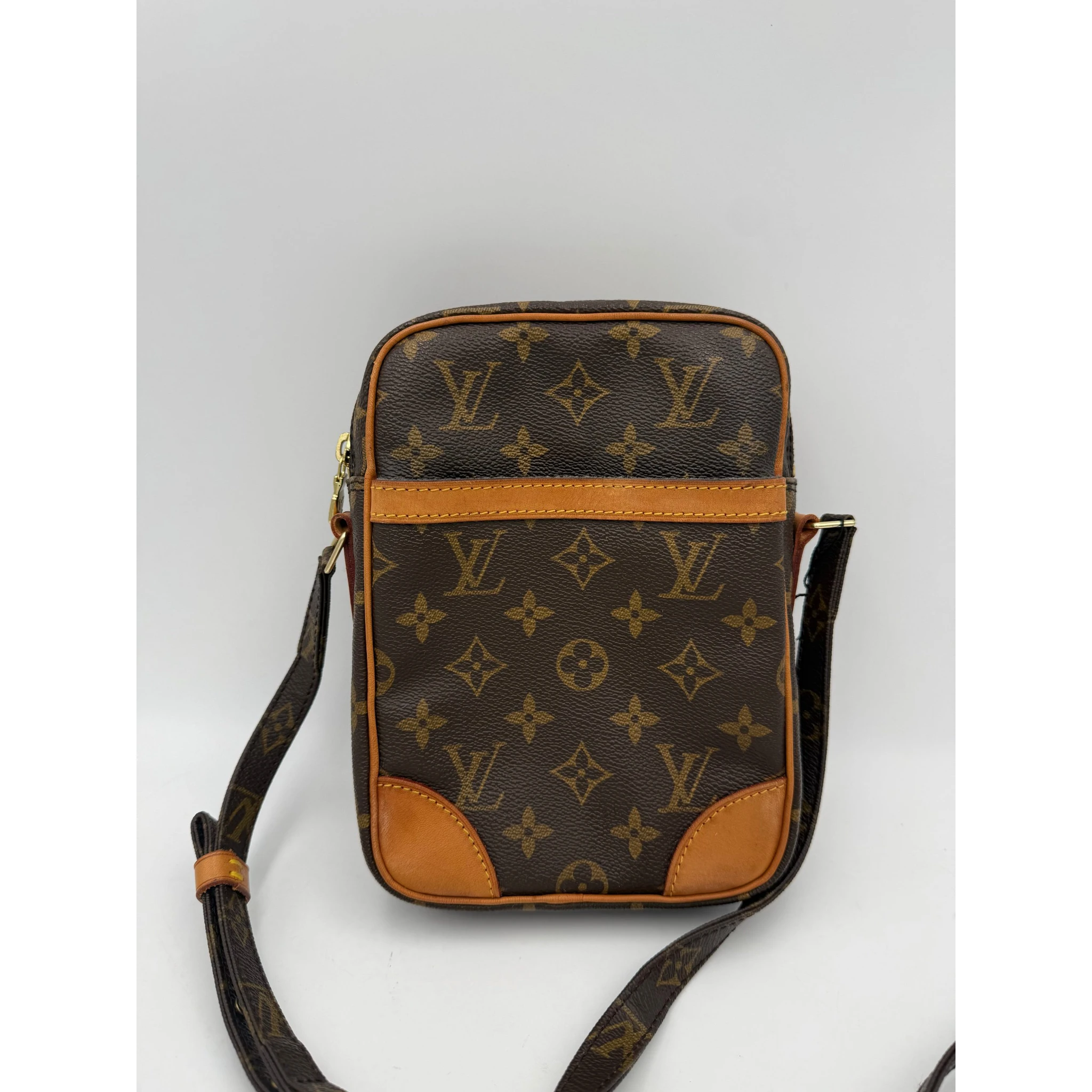LOUIS VUITTON DANUBE Monogram Handbag
