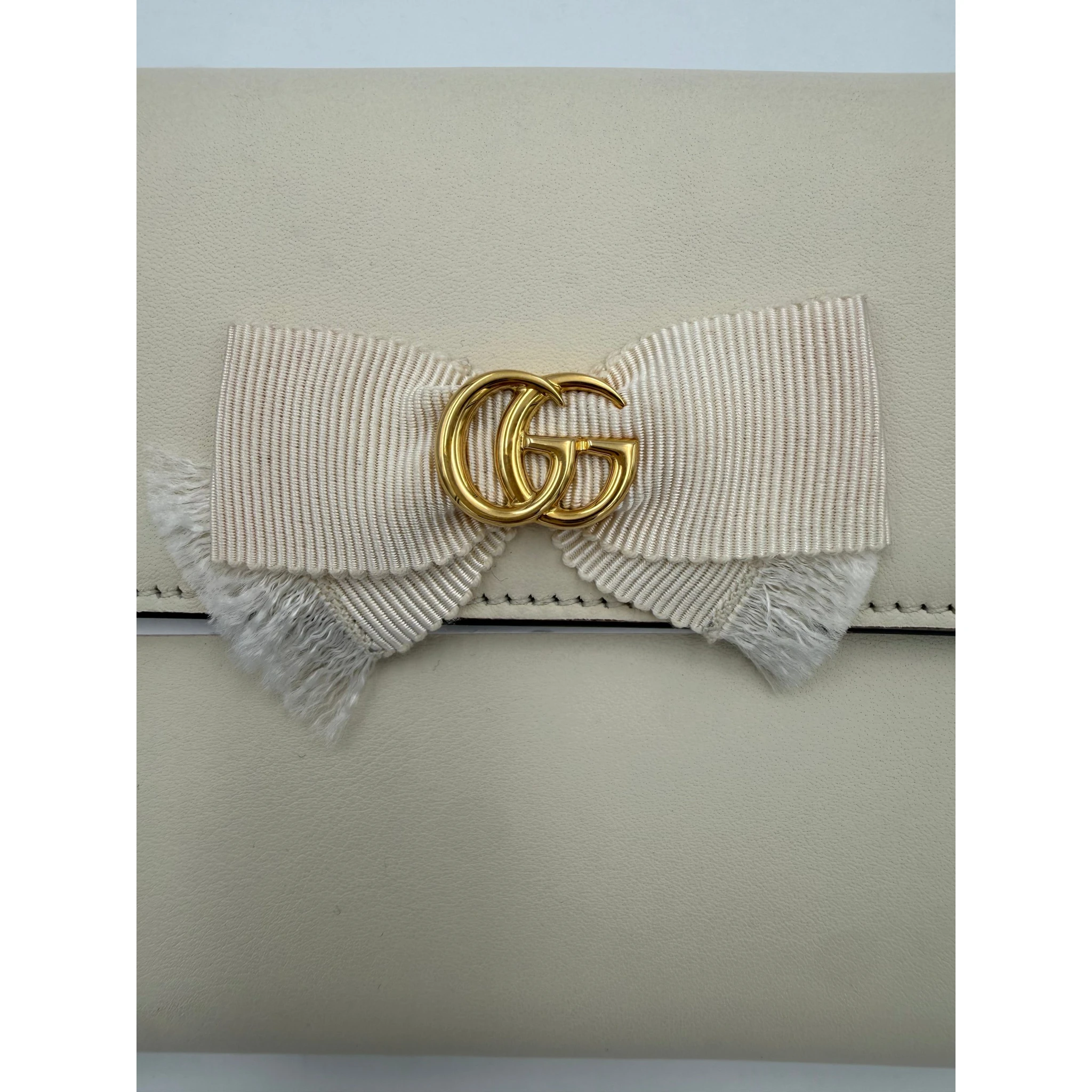 GUCCI GG Marmont Compact Wallet