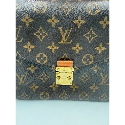 LOUIS VUITTON METIS Monogram Handbag