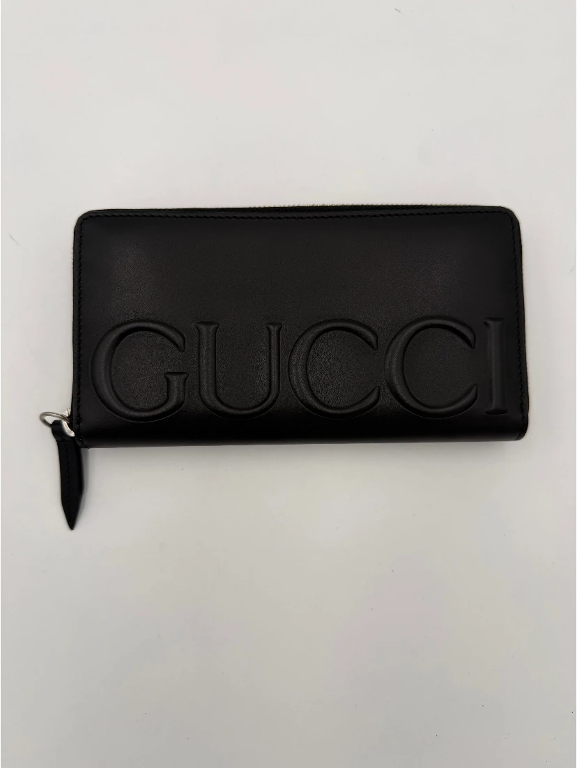 GUCCI Zip Black Front Logo Embossed Wallet