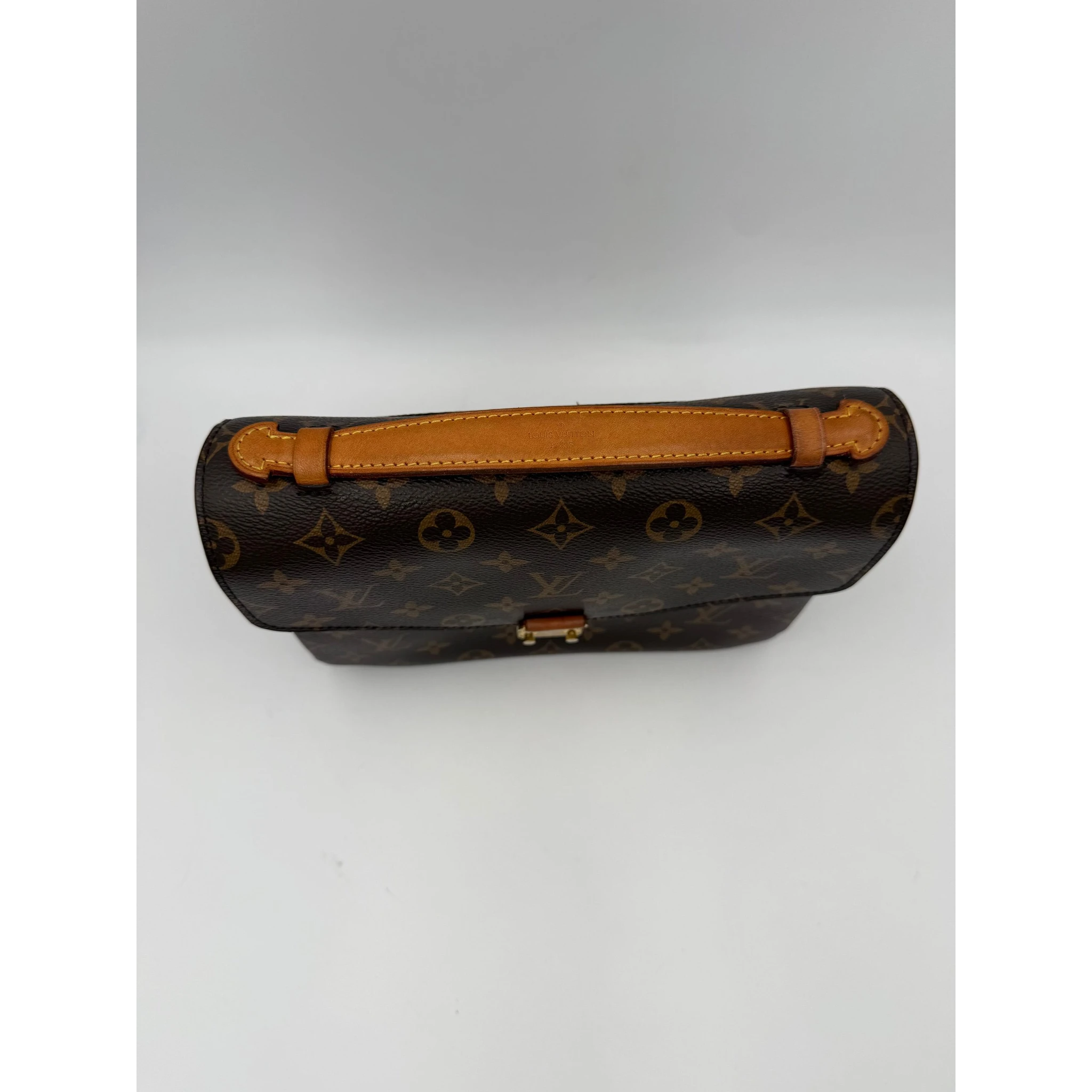 LOUIS VUITTON METIS Monogram Handbag