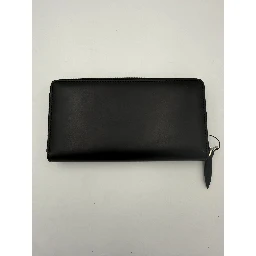 GUCCI Zip Black Front Logo Embossed Wallet