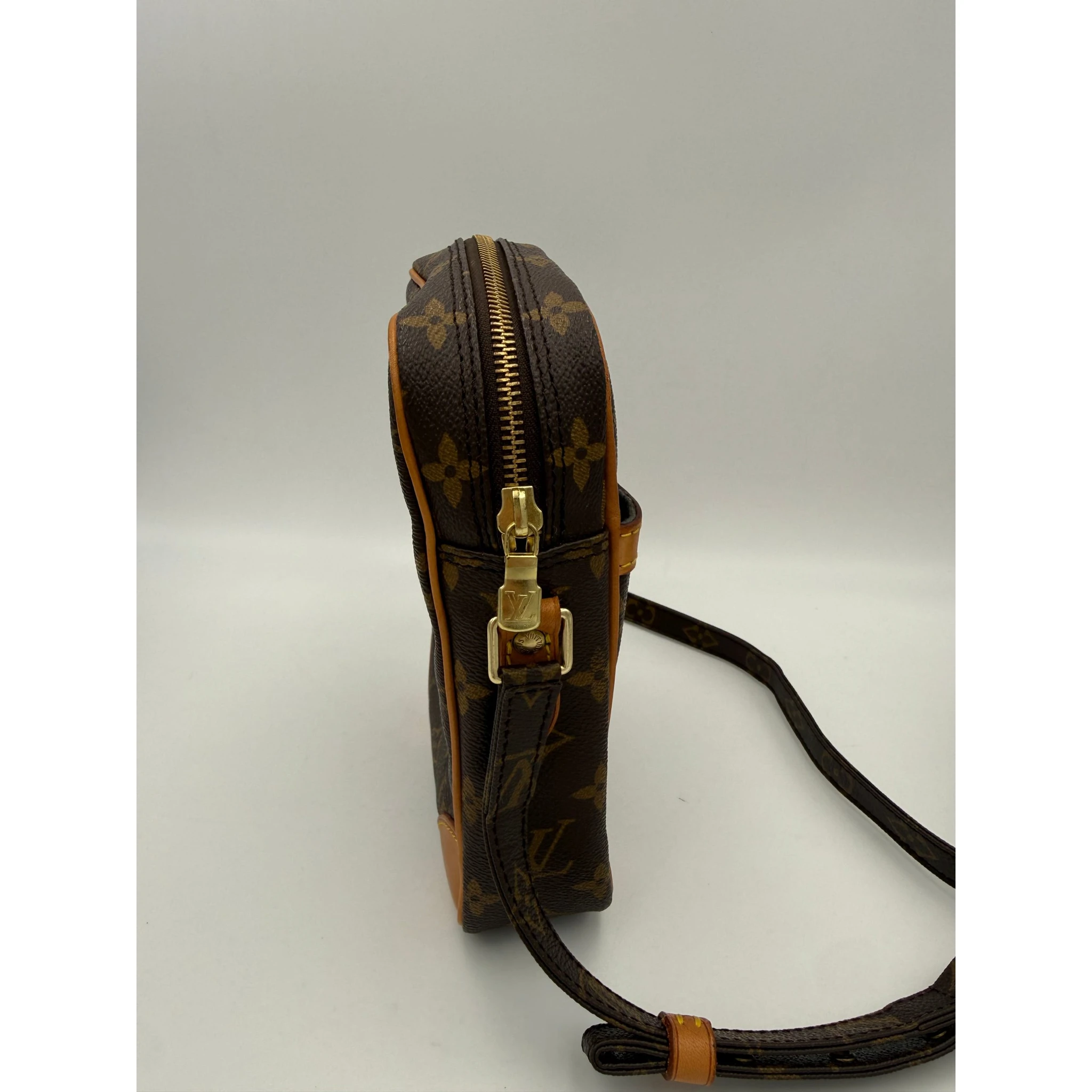 LOUIS VUITTON DANUBE Monogram Handbag