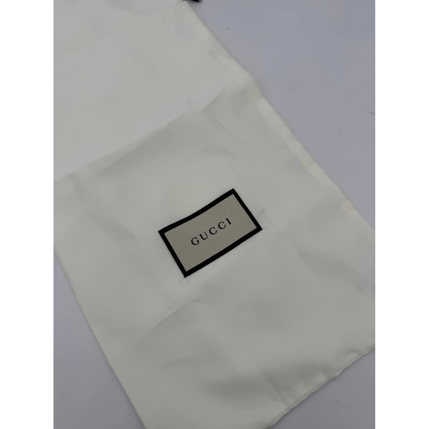 GUCCI Zip Black Front Logo Embossed Wallet