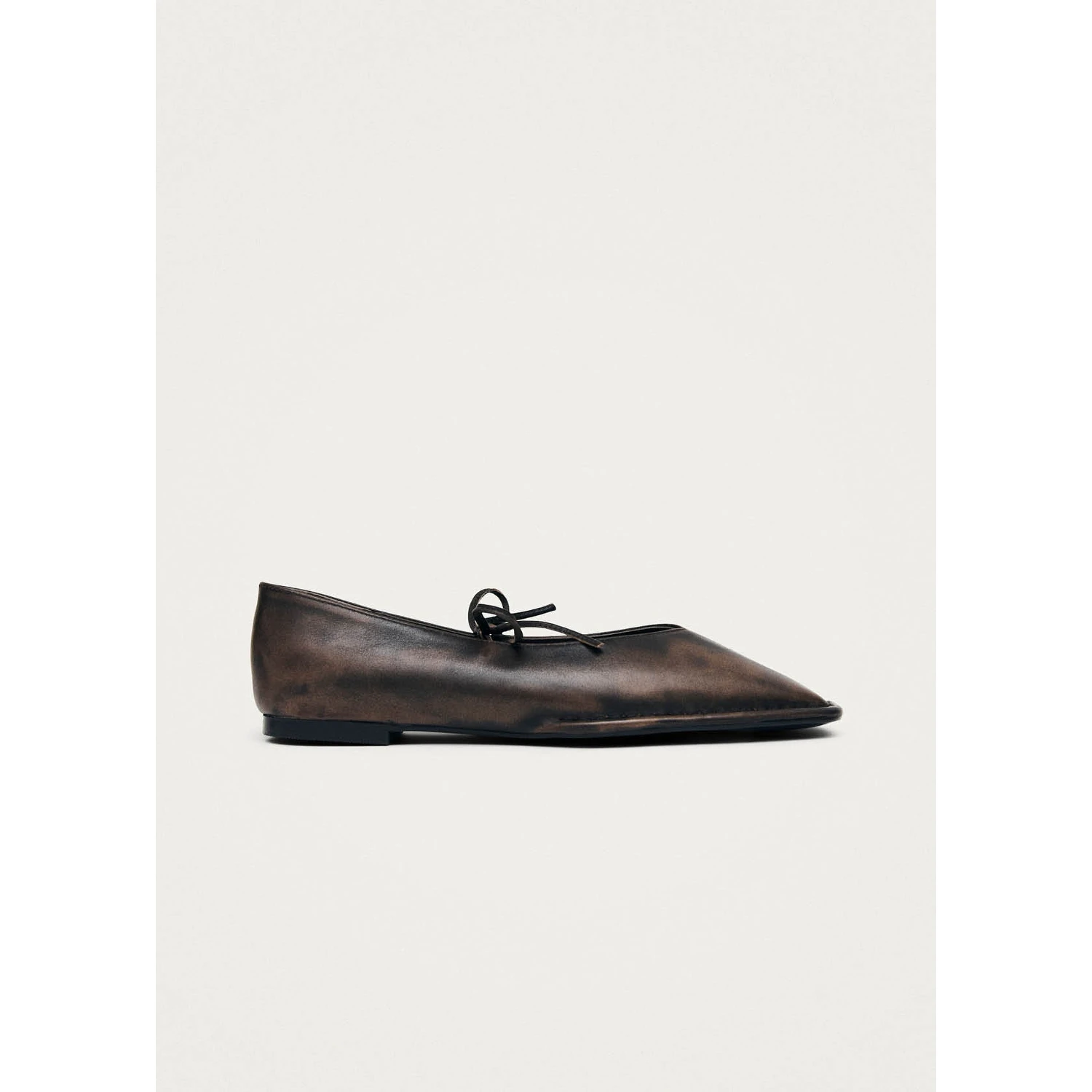 ALOHAS Flat shoes