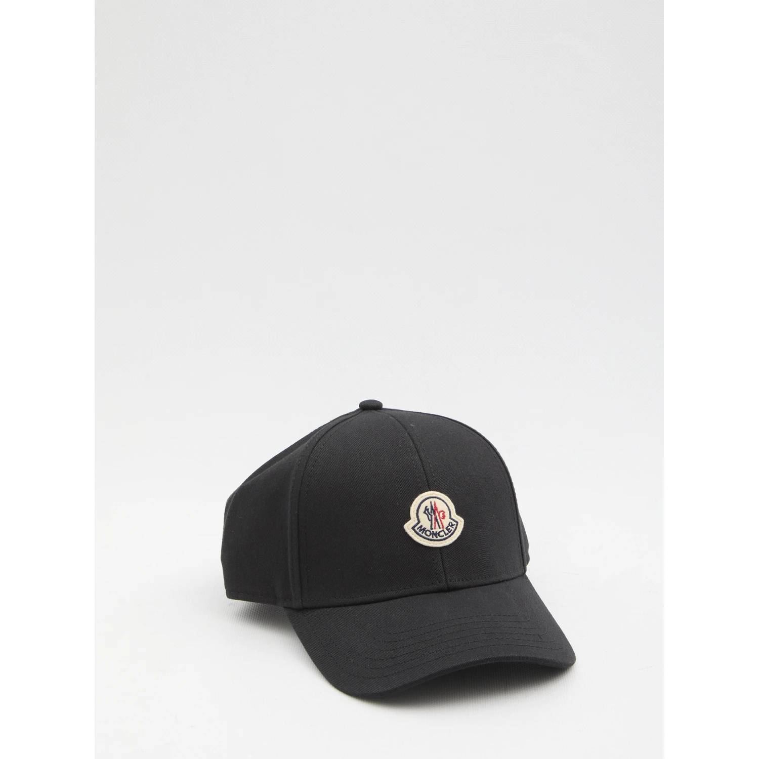 Black baseball cap