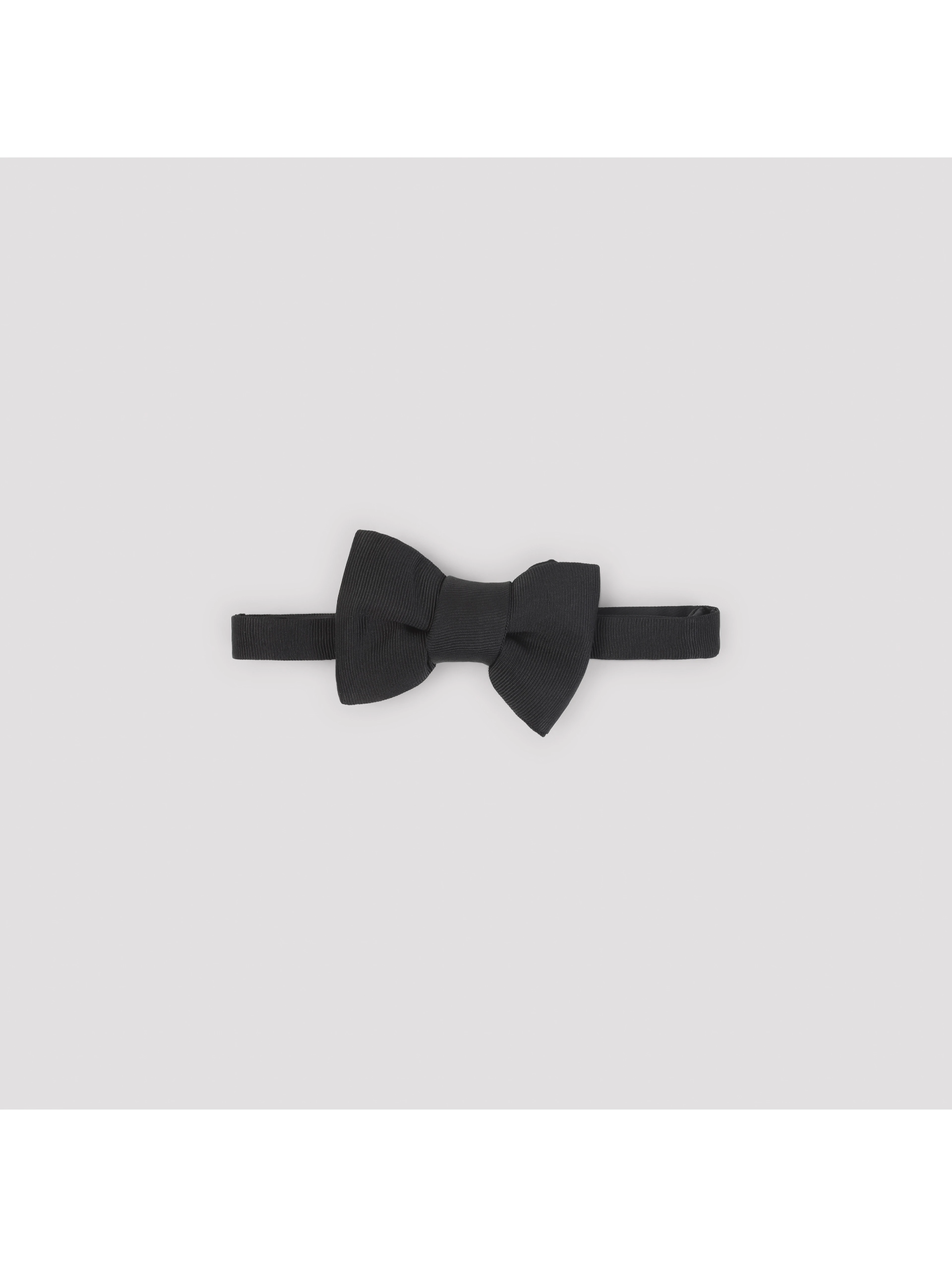 Tom Ford Pre-Tied Bow Tie
