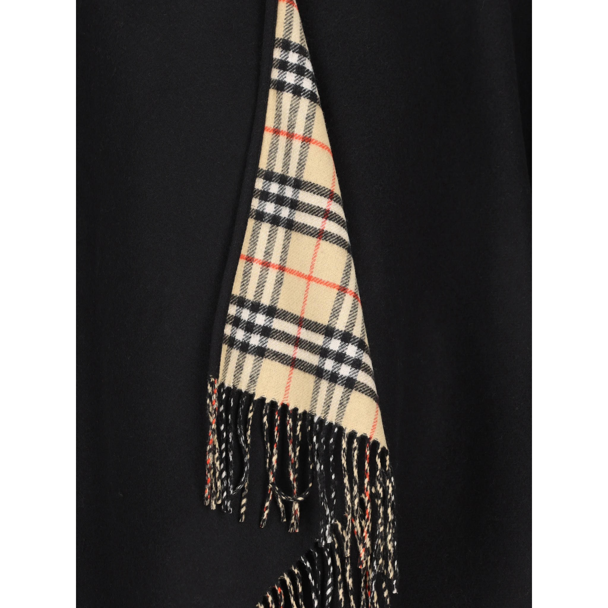Burberry Jackets Black/beige