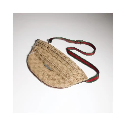 "Gucci Tag" medium crossbody bag