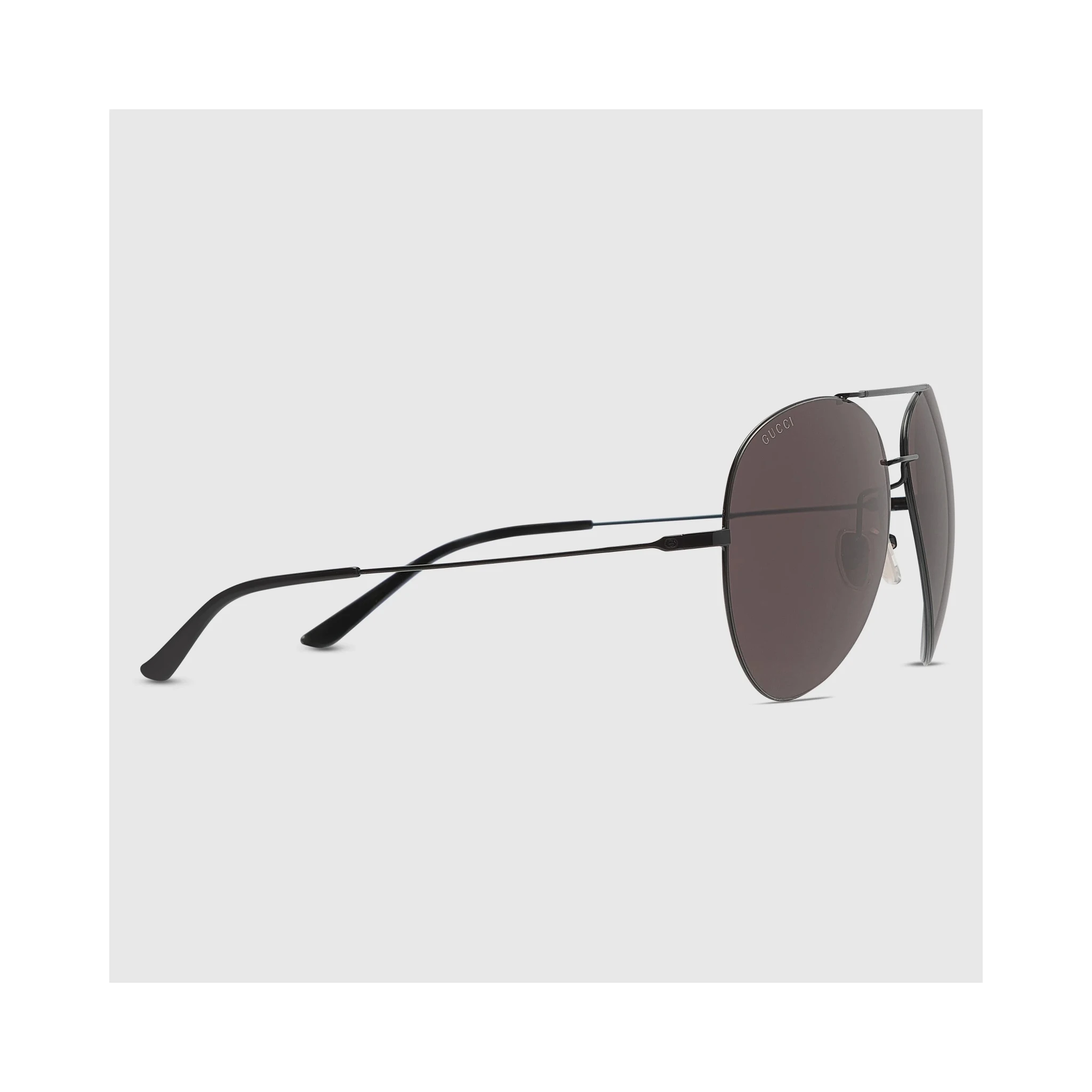 "Pilot" sunglasses