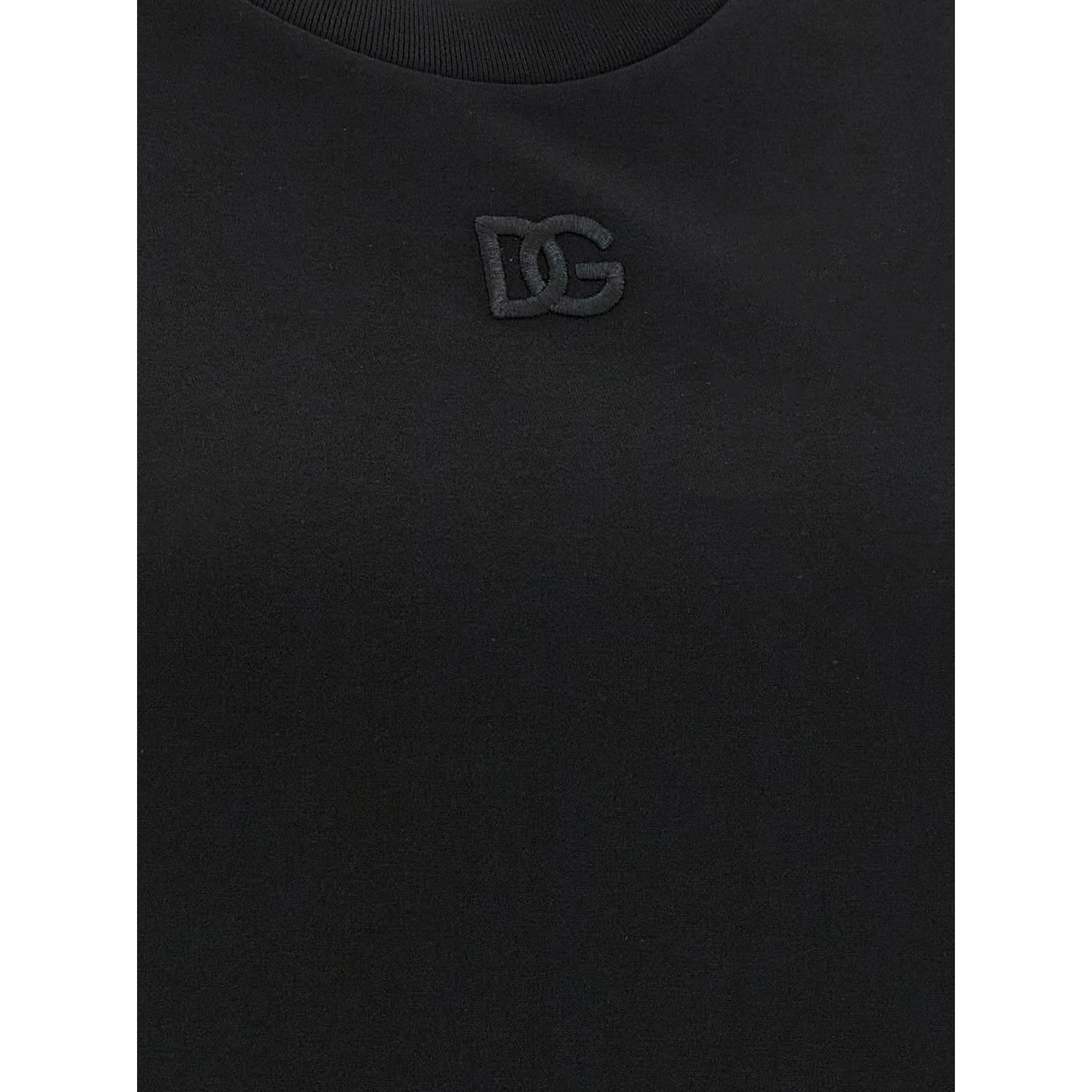 Black Cotton Sleeveles T-Shirt