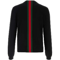 Cashmere knitwear with Web details