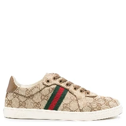 GG sneakers in canva