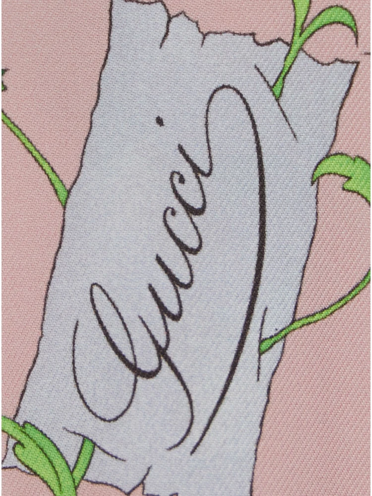 Scar in twill silk alternative