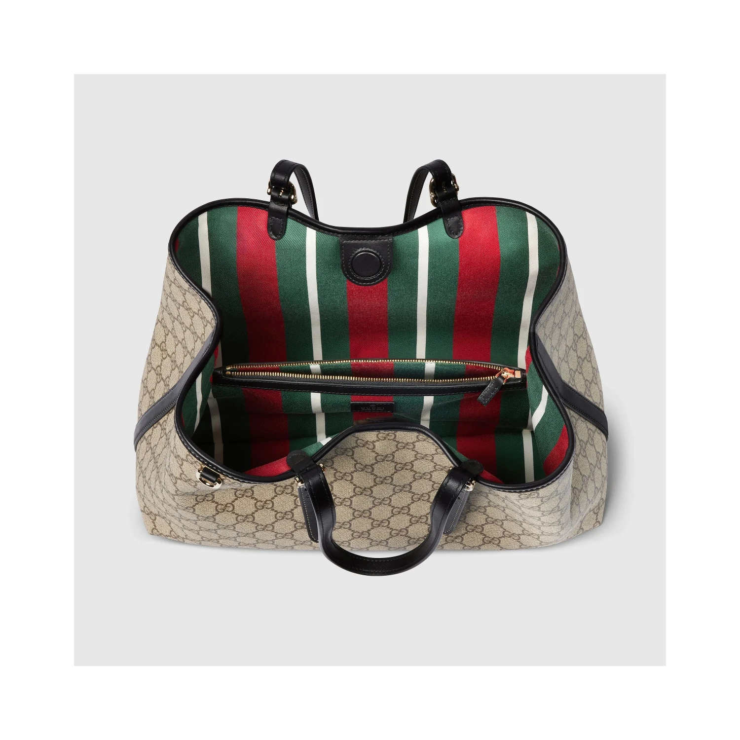 "GG Emblem" medium shoulder bag