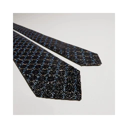 Silk tie