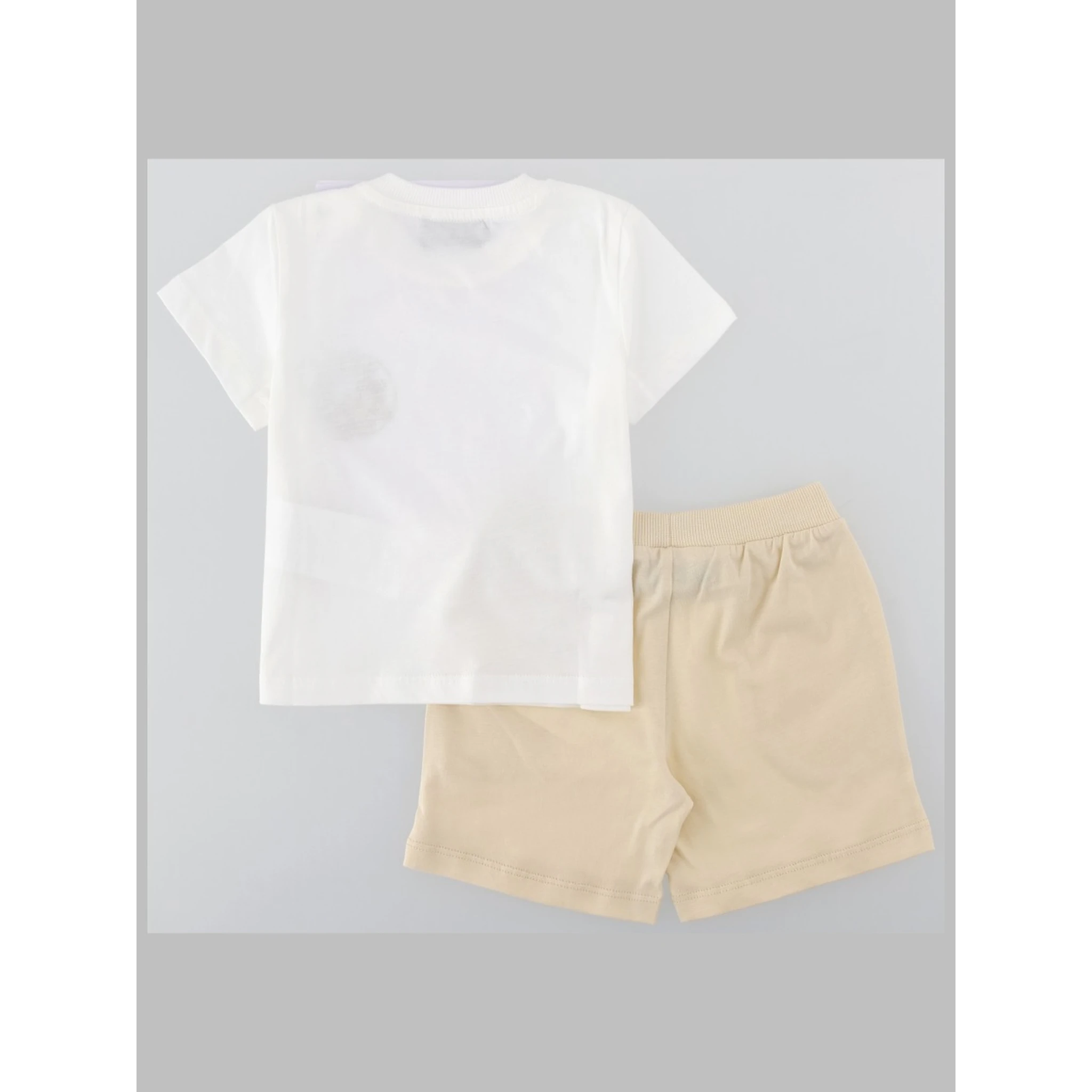 t-shirt and shorts
set