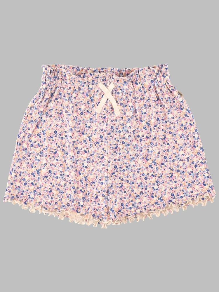 shorts ina