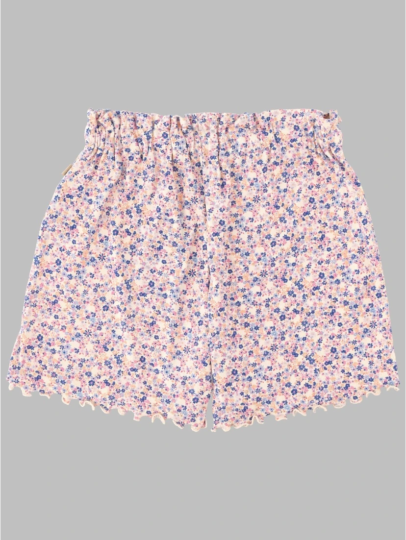shorts ina