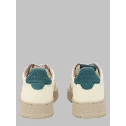 SNEAKER "MEDALIST LOW"