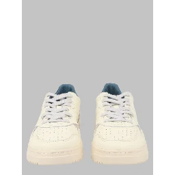 SNEAKER "MEDALIST LOW"